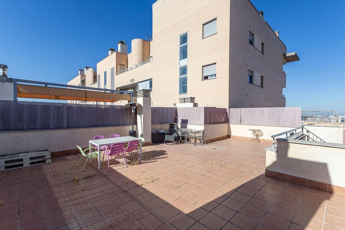 2 camera da letto Attico in vendita in Granada citta con piscina garage - 398.000 € (Rif: 10155482)
