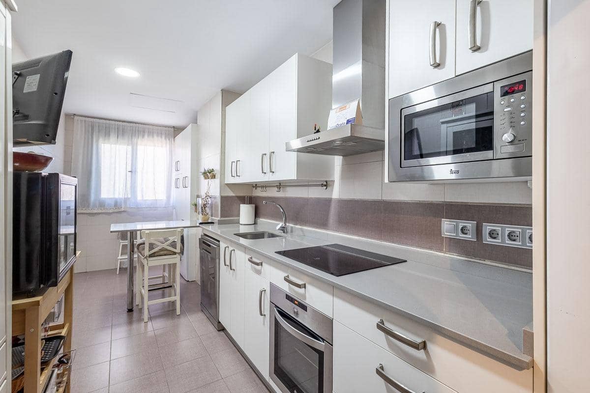 2 camera da letto Attico in vendita in Granada citta con piscina garage - 398.000 € (Rif: 10155482)