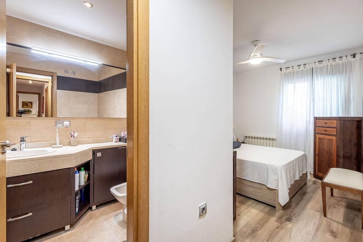2 camera da letto Attico in vendita in Granada citta con piscina garage - 398.000 € (Rif: 10155482)