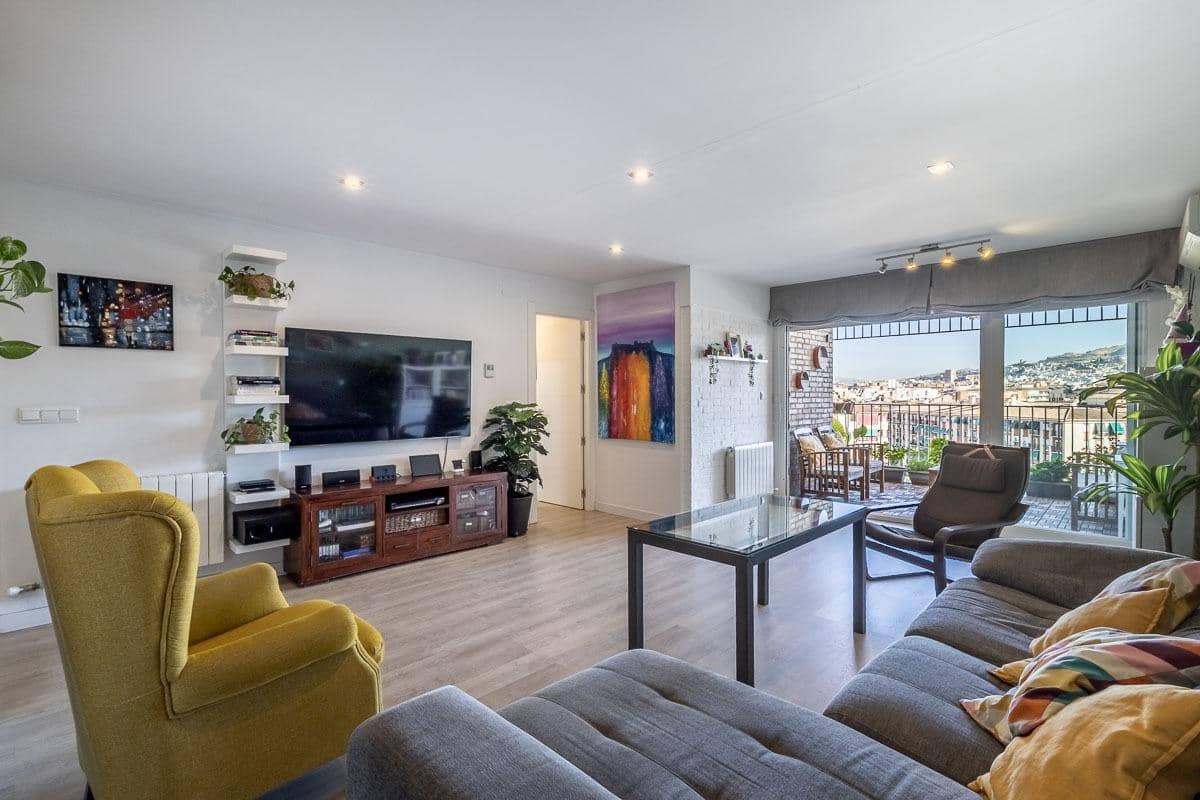 3 sovrum Lägenhet till salu i Granada stad med garage - 469 000 € (Ref: 10155484)