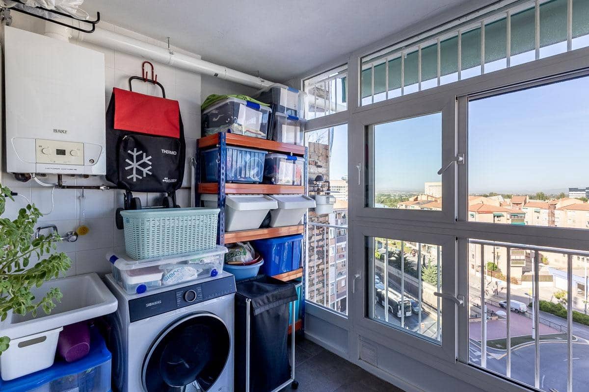 3 sovrum Lägenhet till salu i Granada stad med garage - 469 000 € (Ref: 10155484)