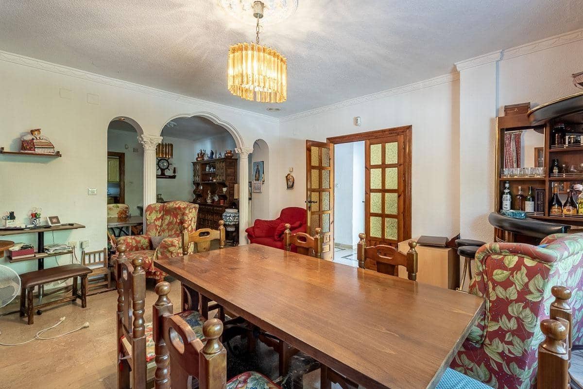 5 soverom Villa til salgs i Ogijares med svømmebasseng garasje - € 550 000 (Ref: 10155485)