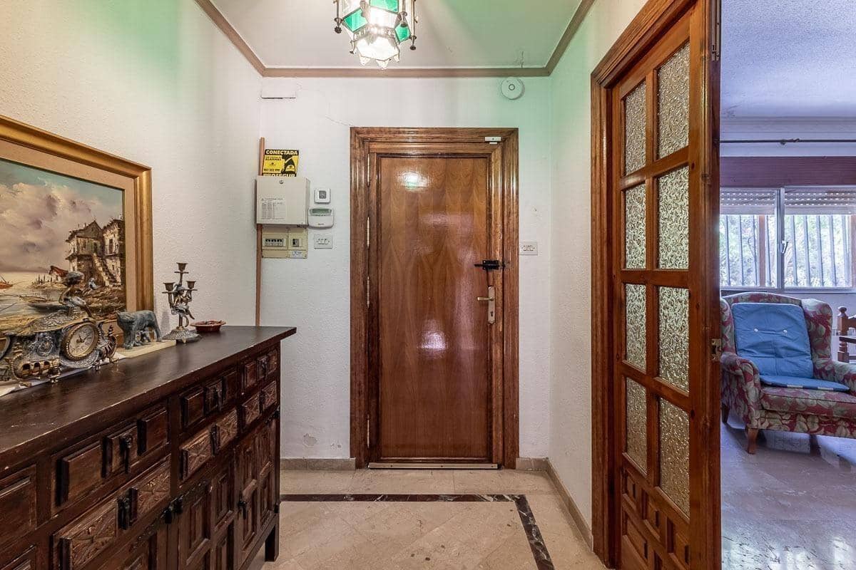 5 soverom Villa til salgs i Ogijares med svømmebasseng garasje - € 550 000 (Ref: 10155485)