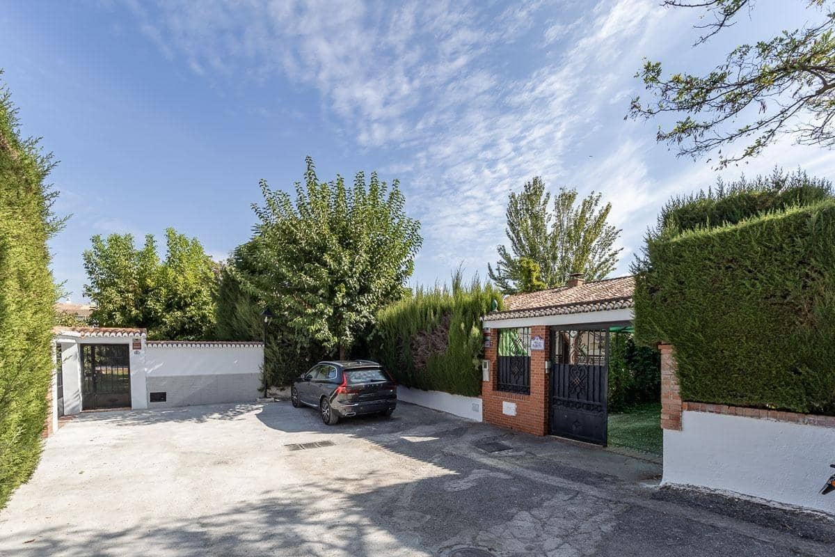 5 soverom Villa til salgs i Ogijares med svømmebasseng garasje - € 550 000 (Ref: 10155485)