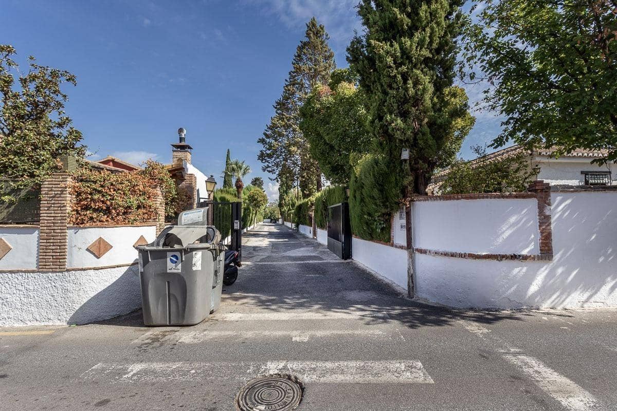 5 soverom Villa til salgs i Ogijares med svømmebasseng garasje - € 550 000 (Ref: 10155485)