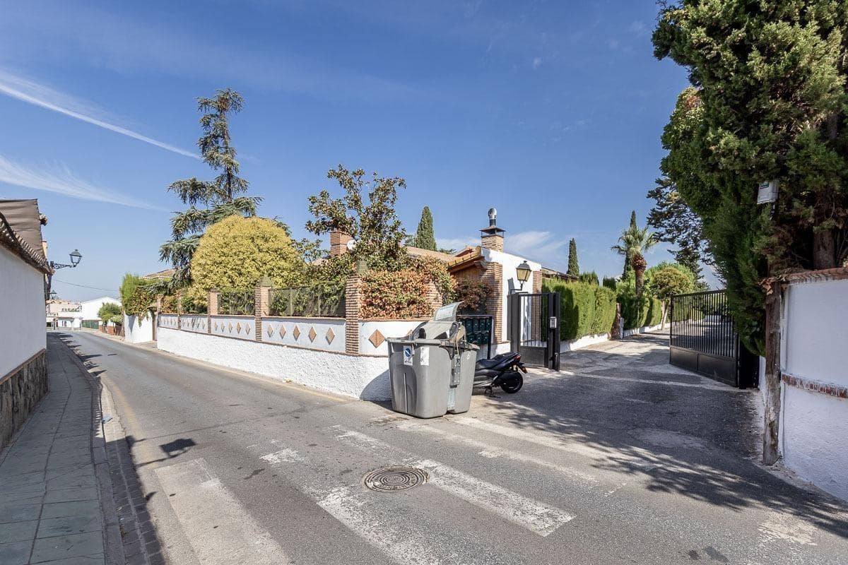 5 soverom Villa til salgs i Ogijares med svømmebasseng garasje - € 550 000 (Ref: 10155485)