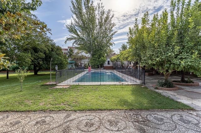 5 soverom Villa til salgs i Ogíjares med svømmebasseng garasje - € 550 000 (Ref: 10155485)
