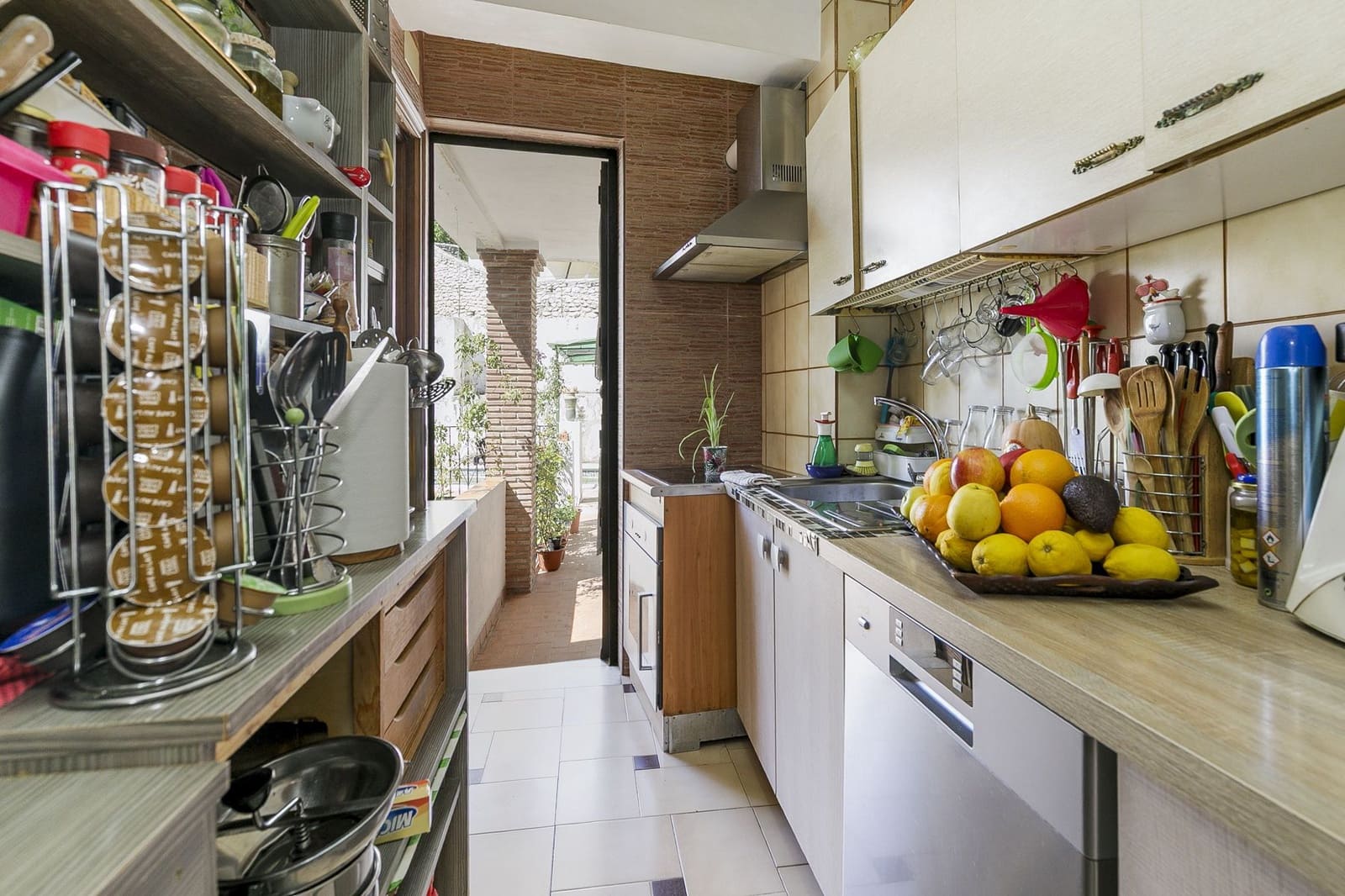 6 soverom Hus til salgs i Granada by med svømmebasseng - € 890 000 (Ref: 10155486)