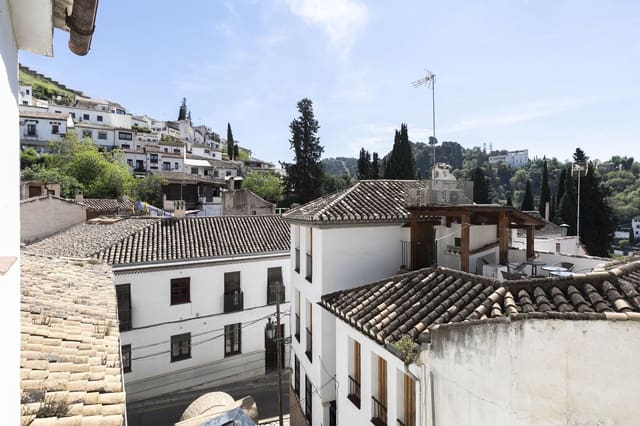 6 soverom Hus til salgs i Albaicin, Granada by med svømmebasseng - € 890 000 (Ref: 10155486)