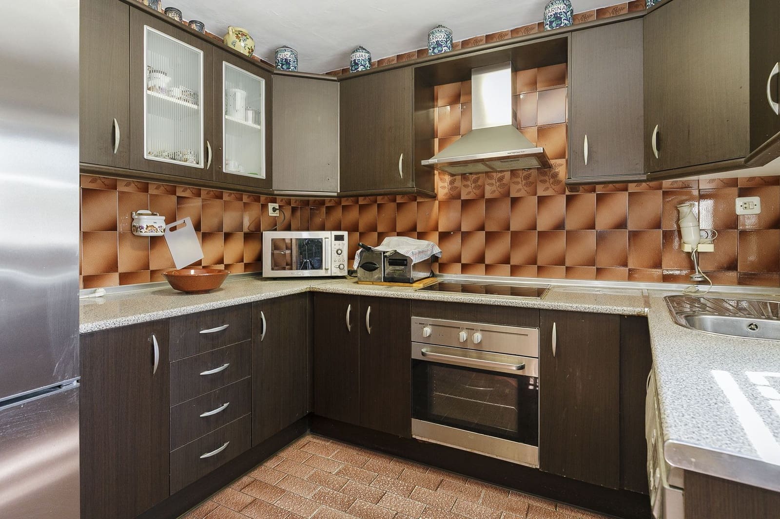 6 soverom Hus til salgs i Granada by med svømmebasseng - € 890 000 (Ref: 10155486)