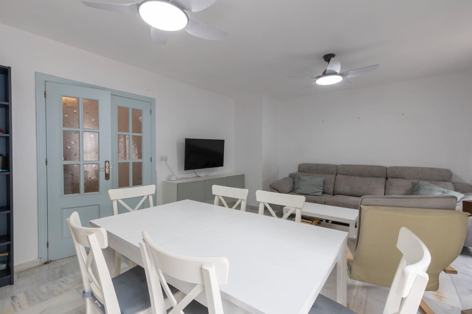 4 bedroom Villa for sale in La Zubia with pool - € 279,000 (Ref: 10159641)