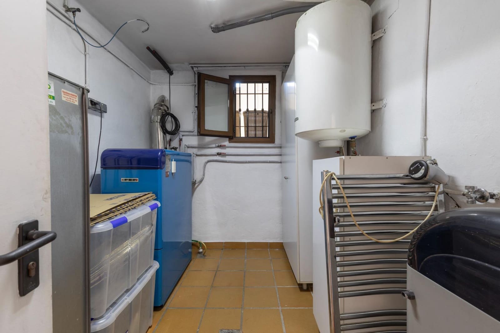 4 slaapkamer Rijtjeshuis te koop in Cajar met zwembad garage - € 295.000 (Ref: 10159642)