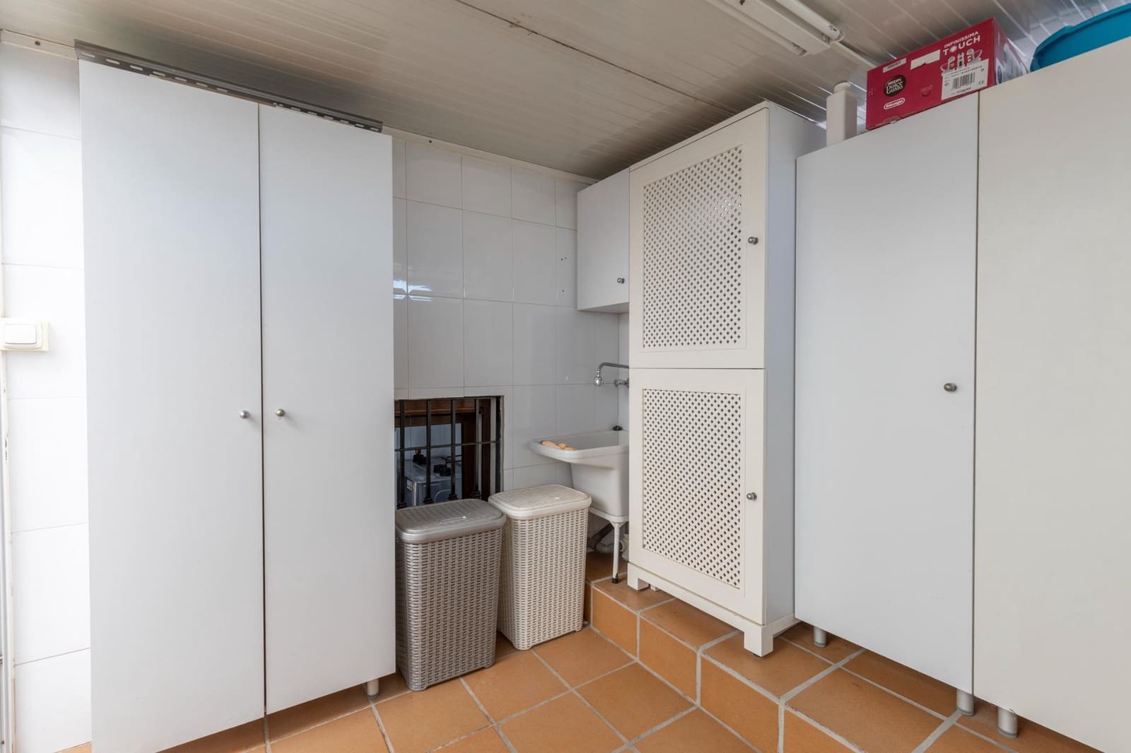 4 slaapkamer Rijtjeshuis te koop in Cajar met zwembad garage - € 295.000 (Ref: 10159642)