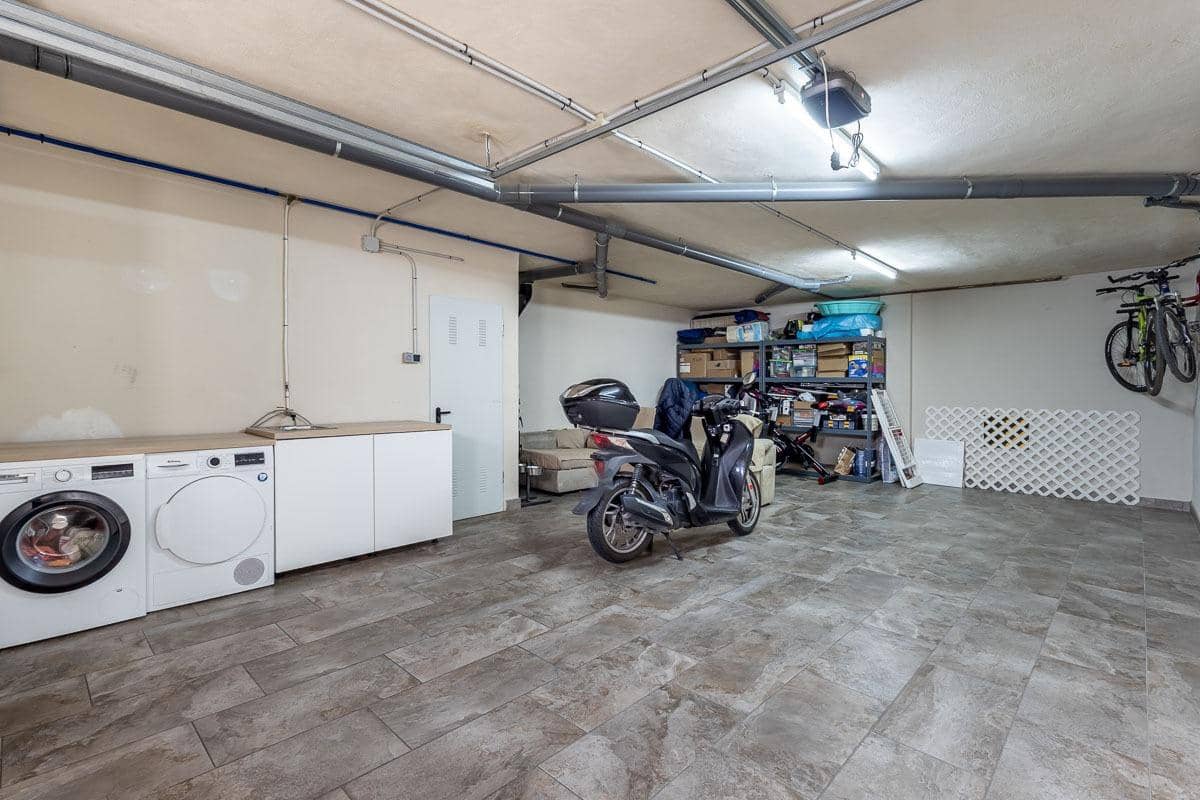 3 soverom Rekkehus til salgs i Churriana de la Vega med garasje - € 309 000 (Ref: 10159644)