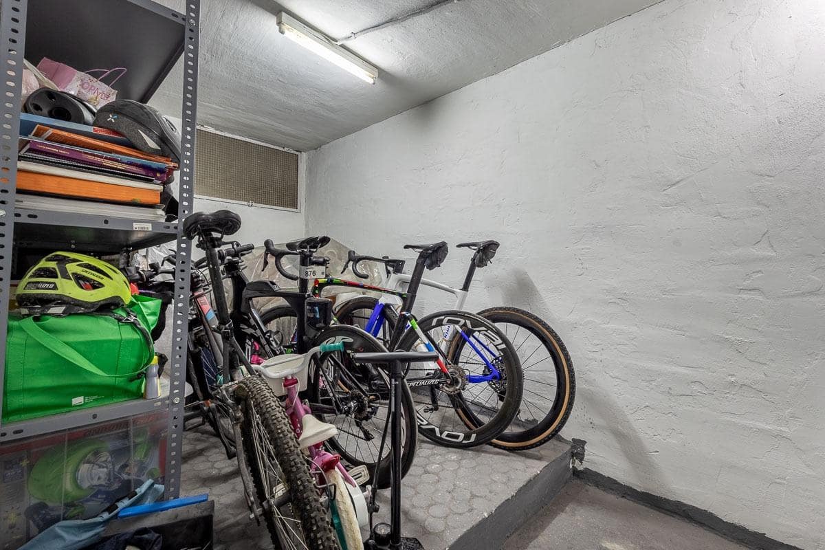 3 Zimmer Wohnung zu verkaufen in Granada Stadt mit Garage - 439.000 € (Ref: 10159645)