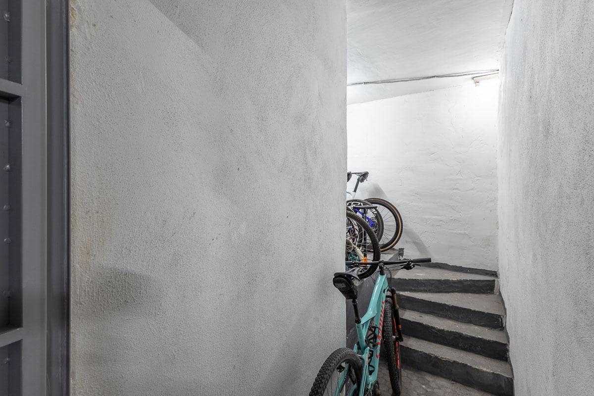 3 Zimmer Wohnung zu verkaufen in Granada Stadt mit Garage - 439.000 € (Ref: 10159645)