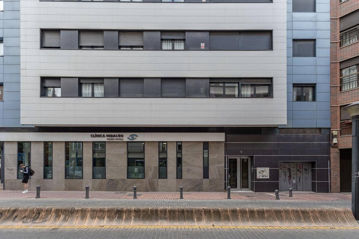 3 Zimmer Wohnung zu verkaufen in Granada Stadt mit Garage - 439.000 € (Ref: 10159645)