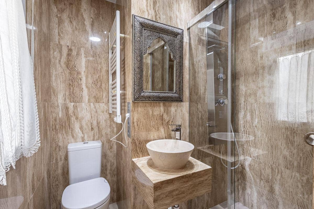 3 soveværelse Lejlighed til salg i Granada by med garage - € 395.000 (Ref: 10159647)