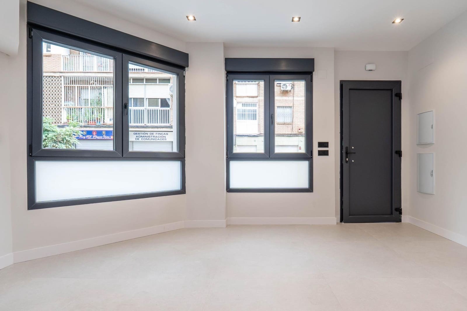 1 sovrum Lägenhet till salu i Granada stad - 189 000 € (Ref: 10159648)
