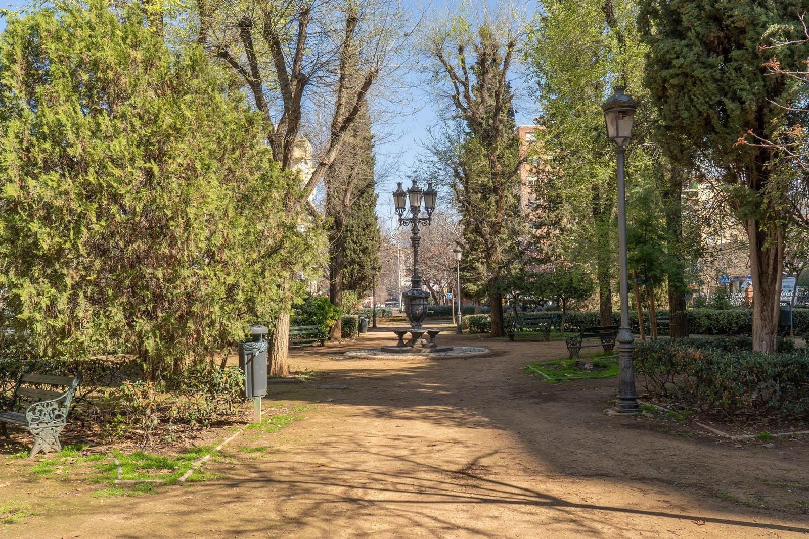1 sovrum Lägenhet till salu i Granada stad - 189 000 € (Ref: 10159648)