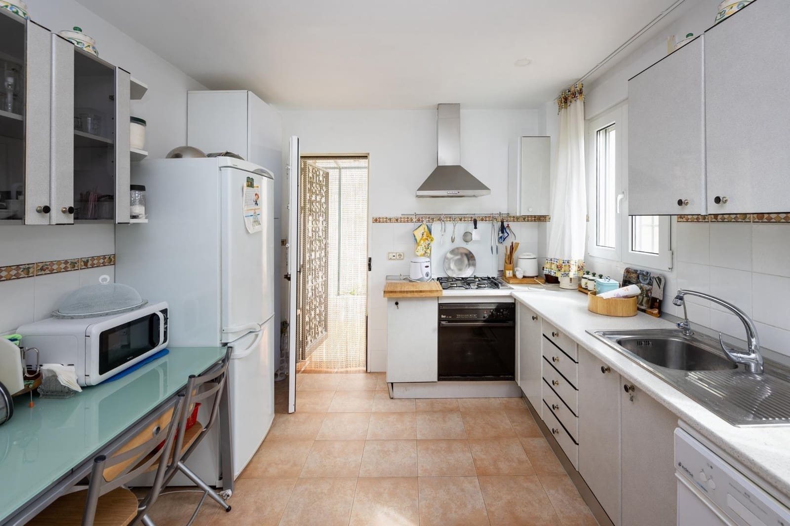 7 bedroom Villa for sale in Monachil with garage - € 365,000 (Ref: 10161765)