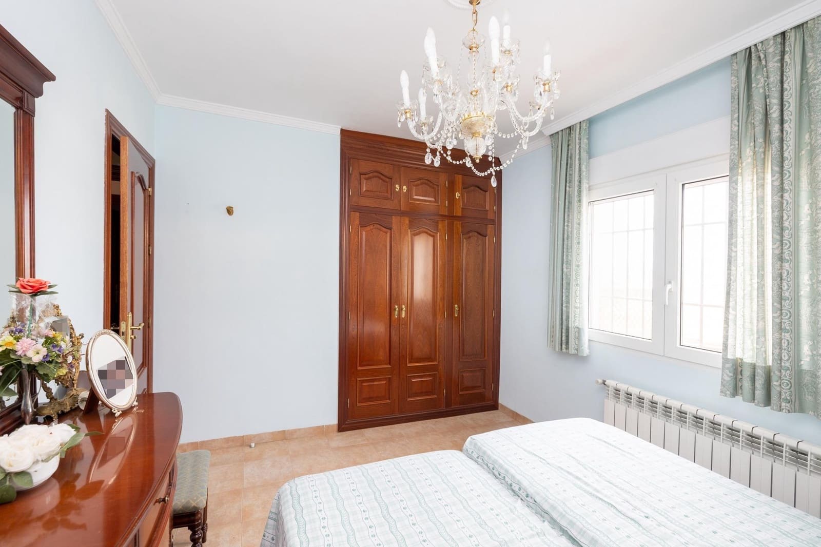 7 bedroom Villa for sale in Monachil with garage - € 365,000 (Ref: 10161765)