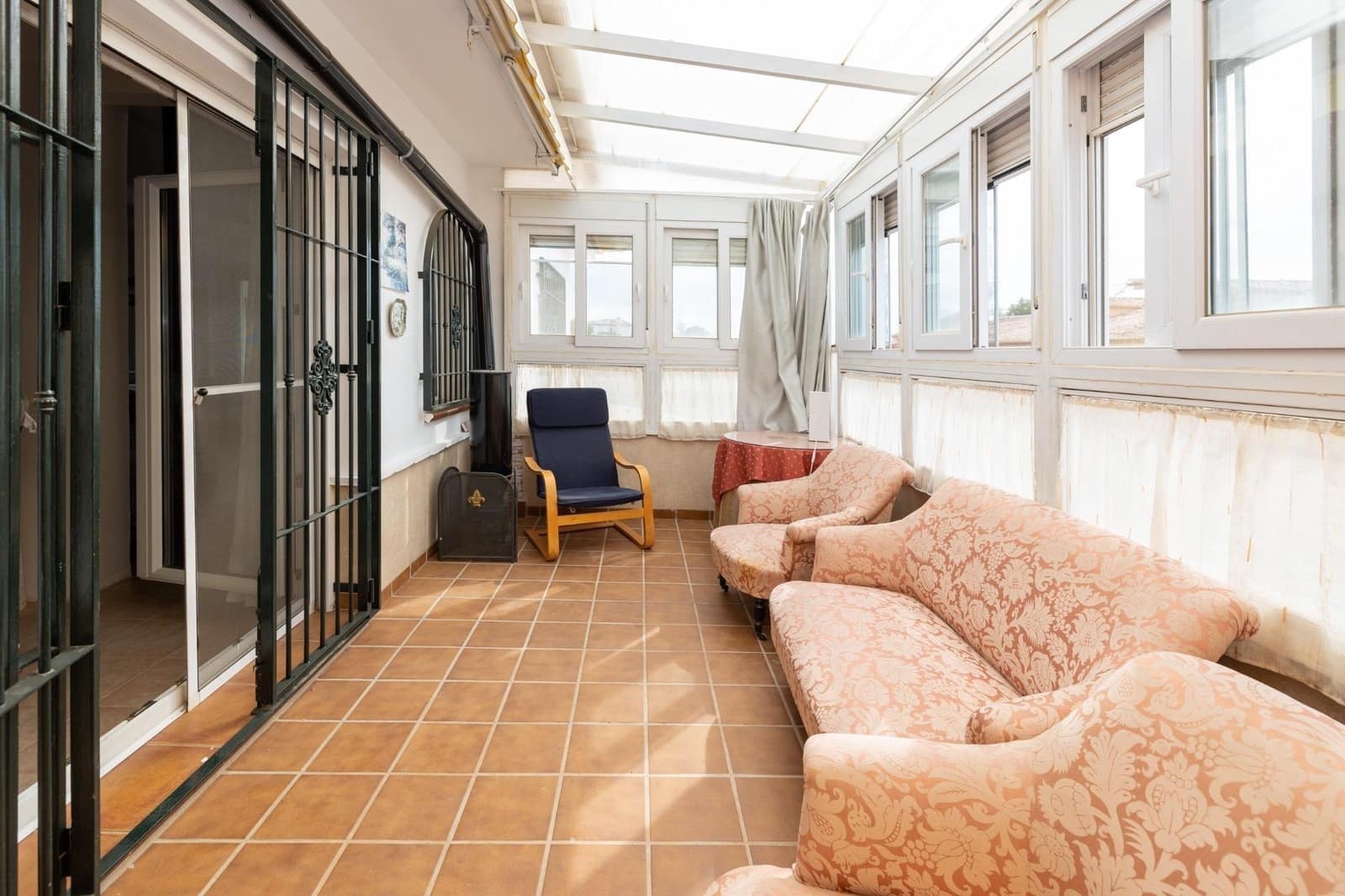 7 bedroom Villa for sale in Monachil with garage - € 365,000 (Ref: 10161765)