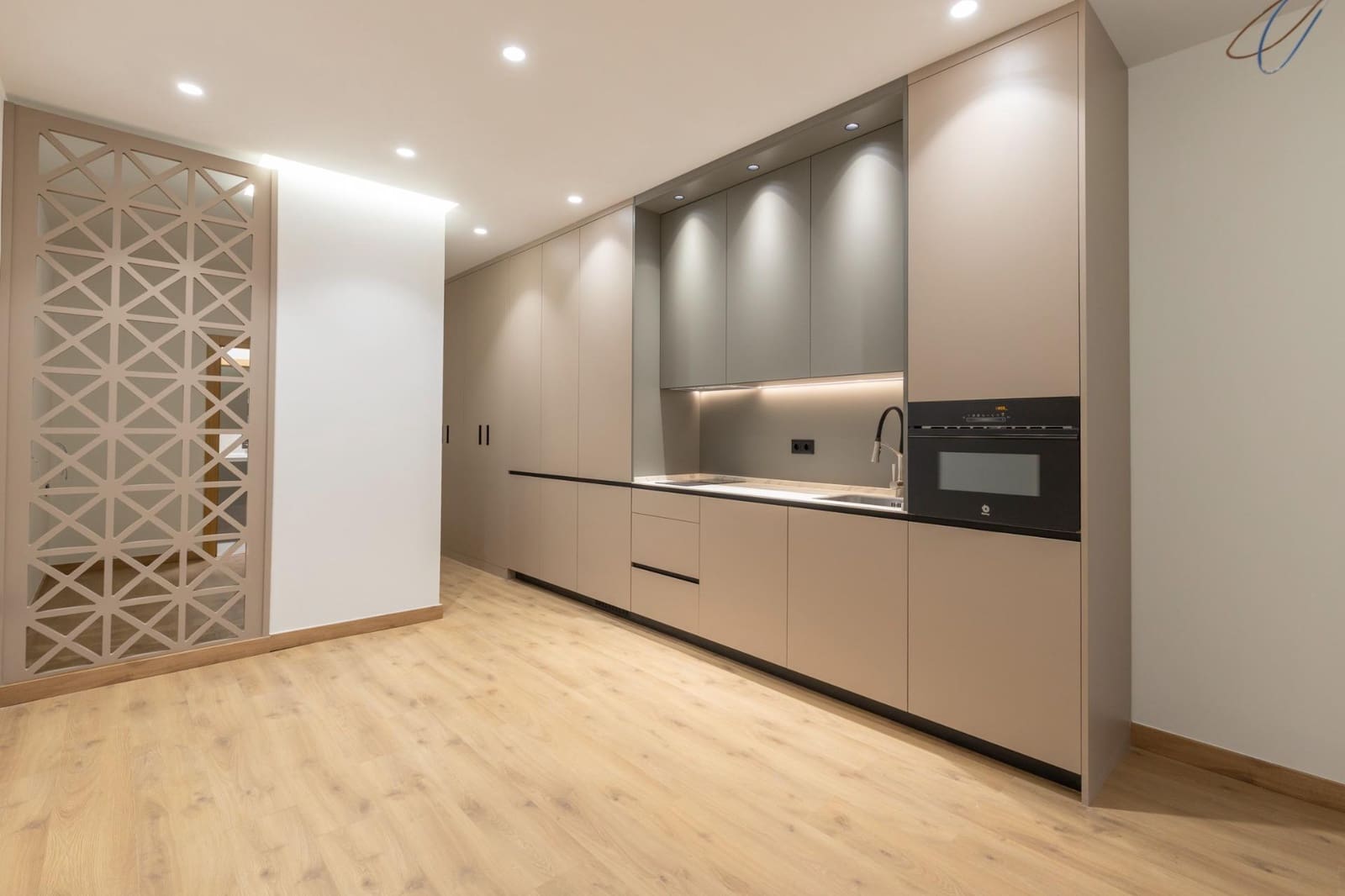1 soverom Loft til salgs i Granada by - € 148 000 (Ref: 10165224)