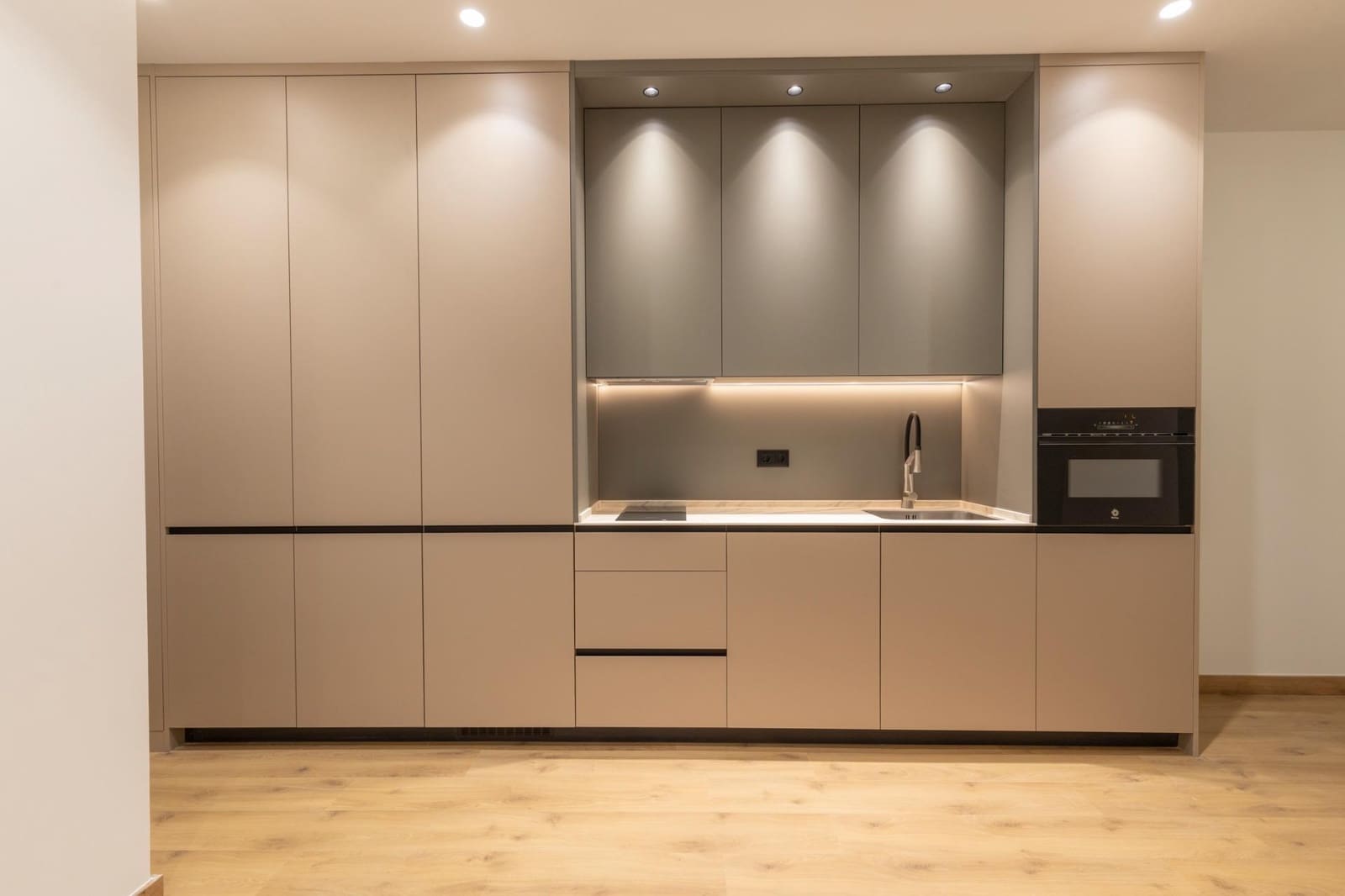 1 soverom Loft til salgs i Granada by - € 148 000 (Ref: 10165224)