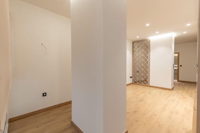 1 soverom Loft til salgs i Granada by - € 148 000 (Ref: 10165224)