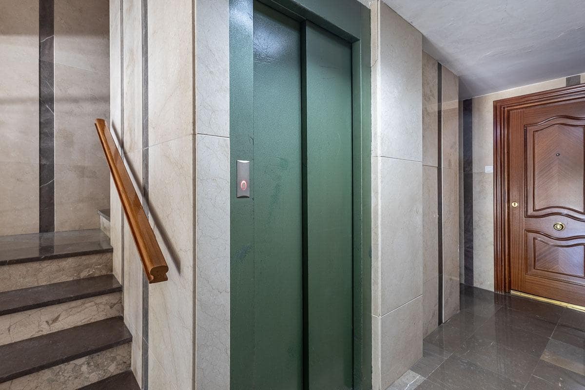 3 chambre Appartement à vendre à Grenade ville - 195 000 € (Ref: 10165225)