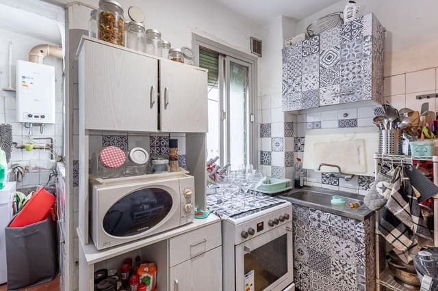 Piso de 3 habitaciones en Granada ciudad en venta - 195.000 € (Ref: 10165225)