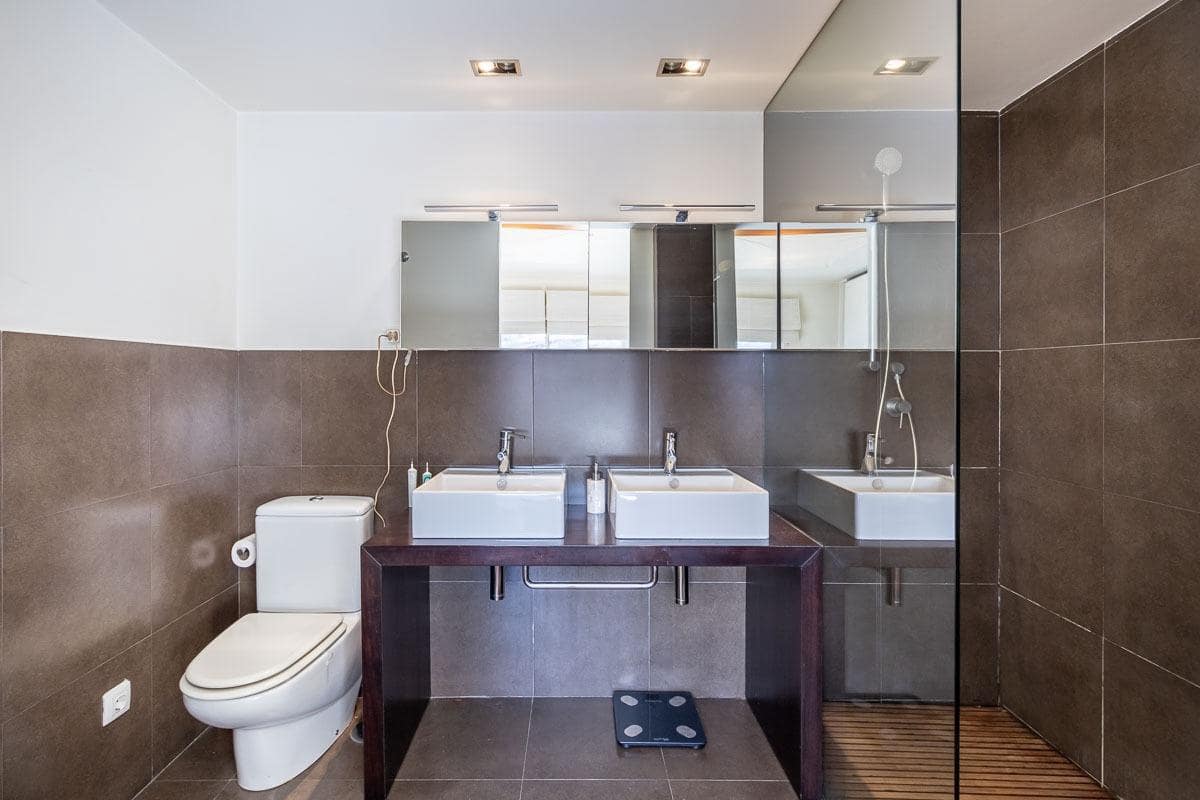 3 chambre Villa/Maison Semi-Mitoyenne à vendre à Huetor Vega avec piscine garage - 395 000 € (Ref: 10165226)