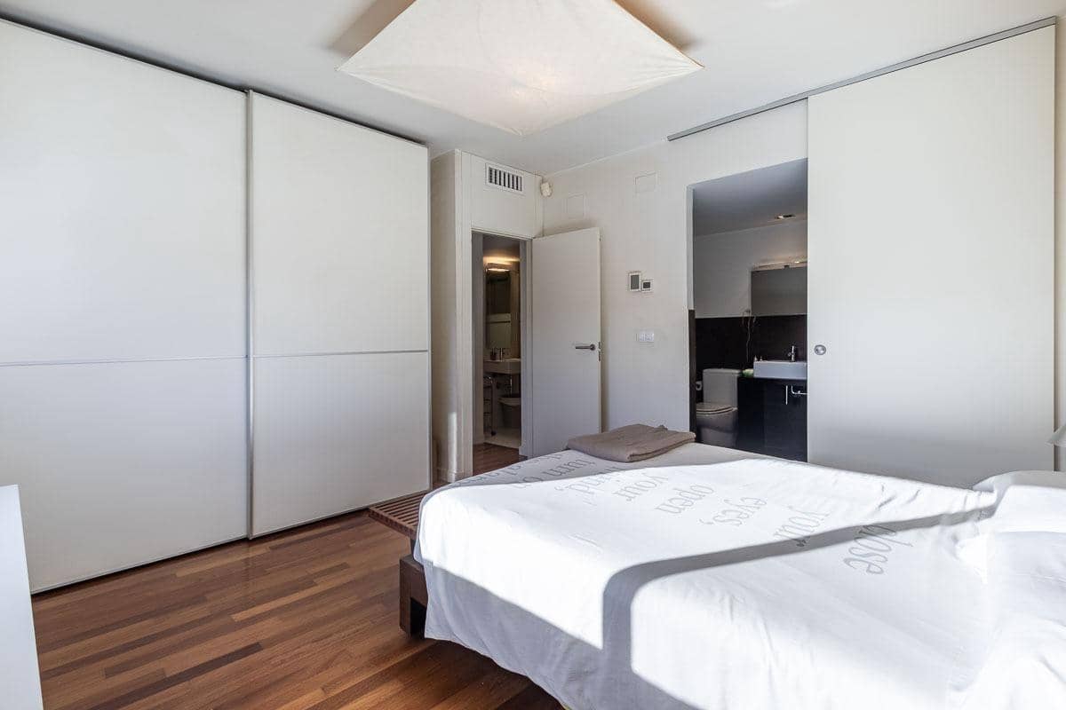 3 chambre Villa/Maison Semi-Mitoyenne à vendre à Huetor Vega avec piscine garage - 395 000 € (Ref: 10165226)