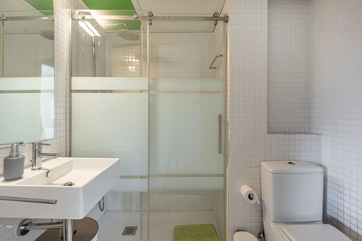 3 chambre Villa/Maison Semi-Mitoyenne à vendre à Huetor Vega avec piscine garage - 395 000 € (Ref: 10165226)
