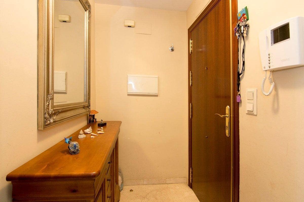 3 soveværelse Lejlighed til salg i Granada by med garage - € 280.000 (Ref: 10165230)