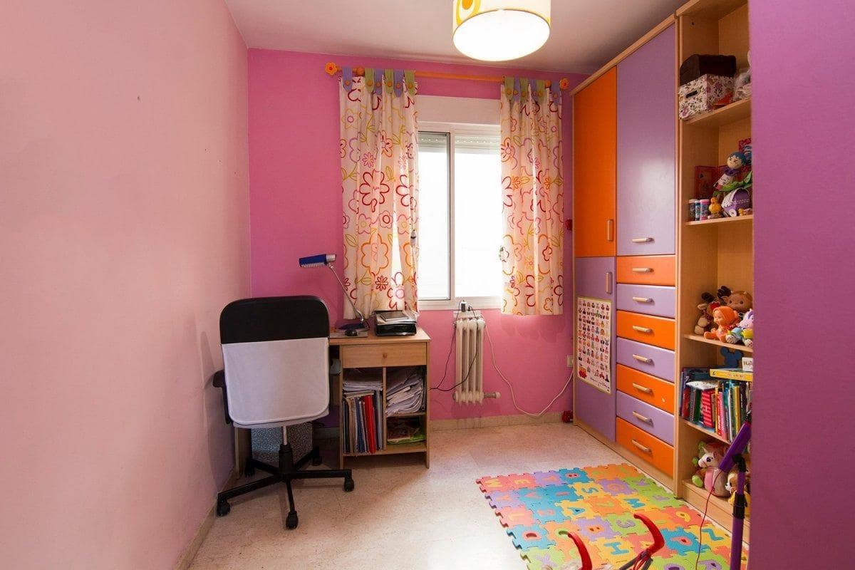 3 soveværelse Lejlighed til salg i Granada by med garage - € 280.000 (Ref: 10165230)