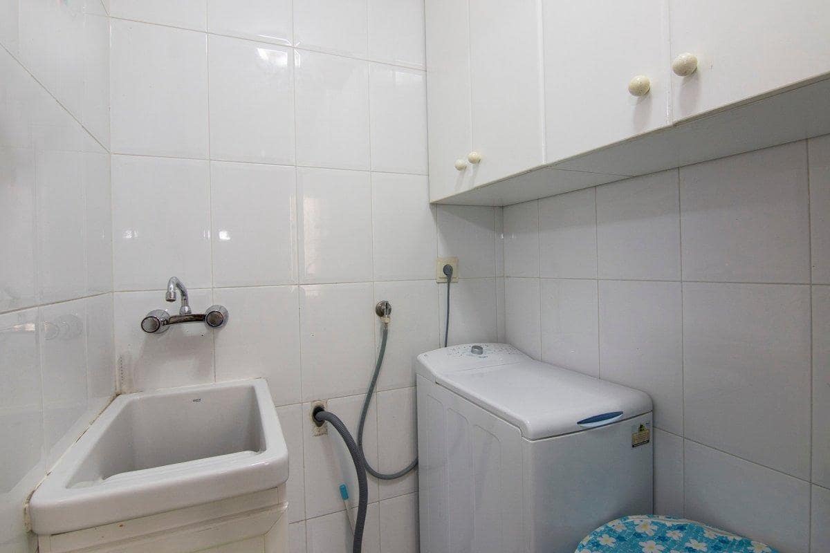 3 soveværelse Lejlighed til salg i Granada by med garage - € 280.000 (Ref: 10165230)