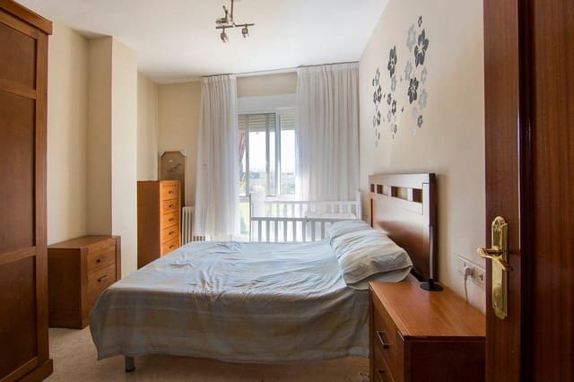 3 soveværelse Lejlighed til salg i Zaidin, Granada by med garage - € 280.000 (Ref: 10165230)