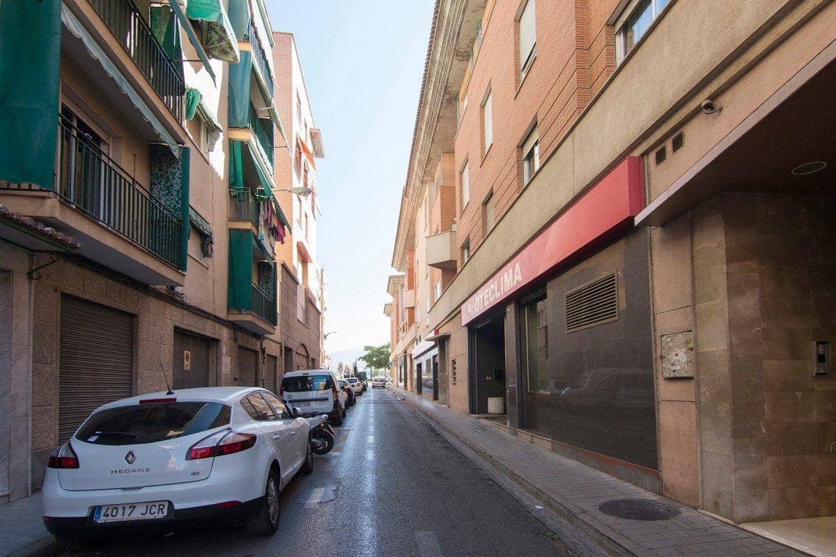 3 soveværelse Lejlighed til salg i Granada by med garage - € 280.000 (Ref: 10165230)