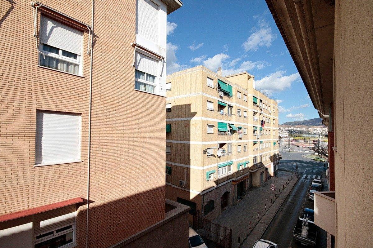 3 soveværelse Lejlighed til salg i Granada by med garage - € 280.000 (Ref: 10165230)