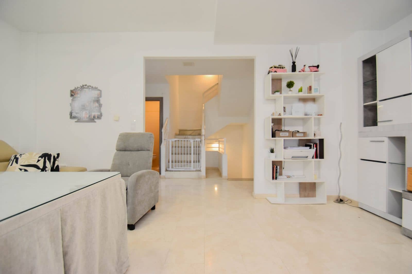3 chambre Villa/Maison Semi-Mitoyenne à vendre à Huetor Vega avec garage - 354 000 € (Ref: 10165231)