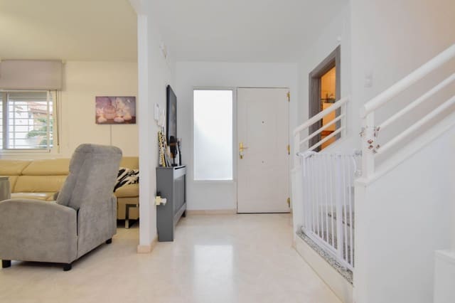 3 chambre Villa/Maison Semi-Mitoyenne à vendre à Huétor Vega avec garage - 354 000 € (Ref: 10165231)