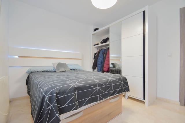 3 chambre Villa/Maison Semi-Mitoyenne à vendre à Huétor Vega avec garage - 354 000 € (Ref: 10165231)