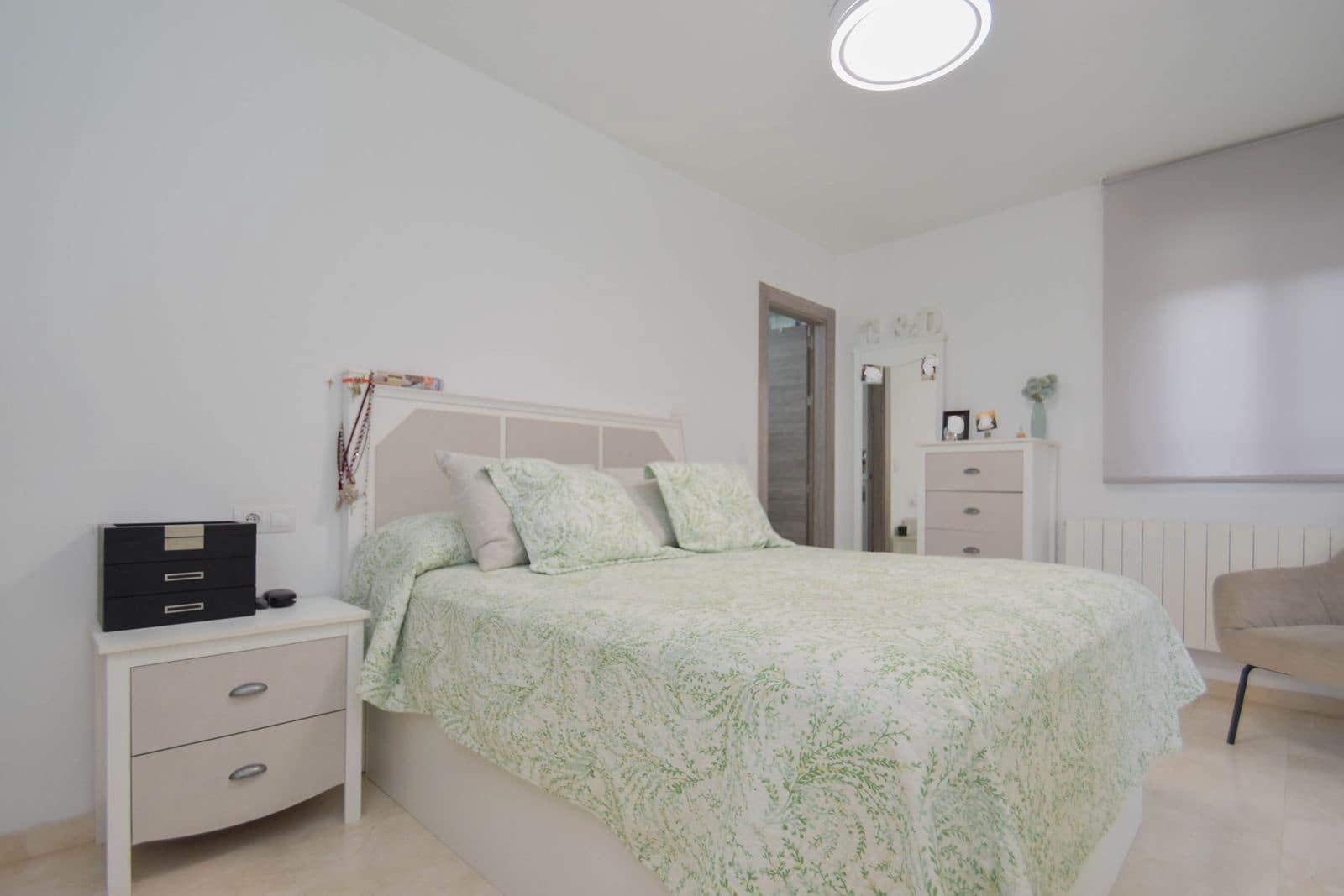 3 chambre Villa/Maison Semi-Mitoyenne à vendre à Huetor Vega avec garage - 354 000 € (Ref: 10165231)