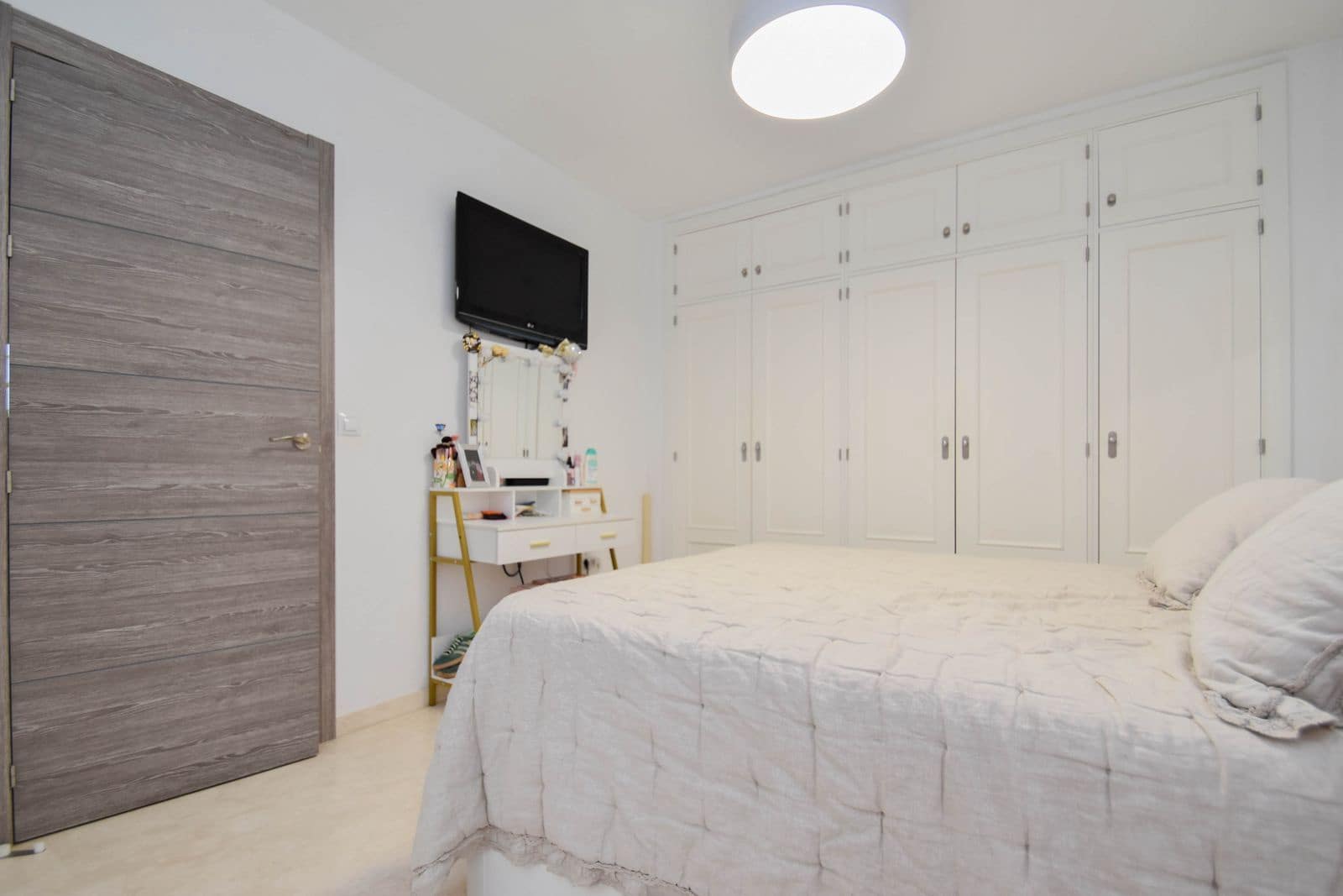 3 chambre Villa/Maison Semi-Mitoyenne à vendre à Huetor Vega avec garage - 354 000 € (Ref: 10165231)