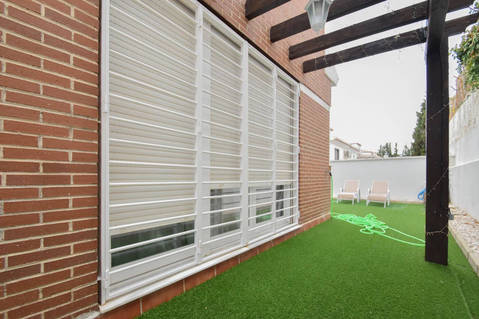 3 chambre Villa/Maison Semi-Mitoyenne à vendre à Huetor Vega avec garage - 354 000 € (Ref: 10165231)