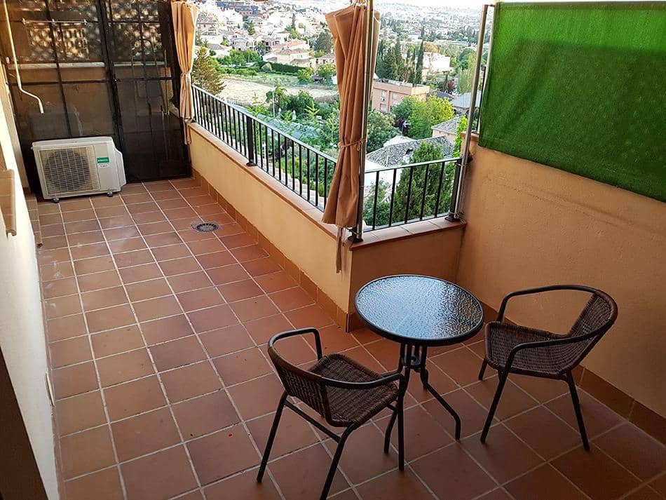 1 soverom Penthouse til salgs i Monachil med garasje - € 145 000 (Ref: 10166868)