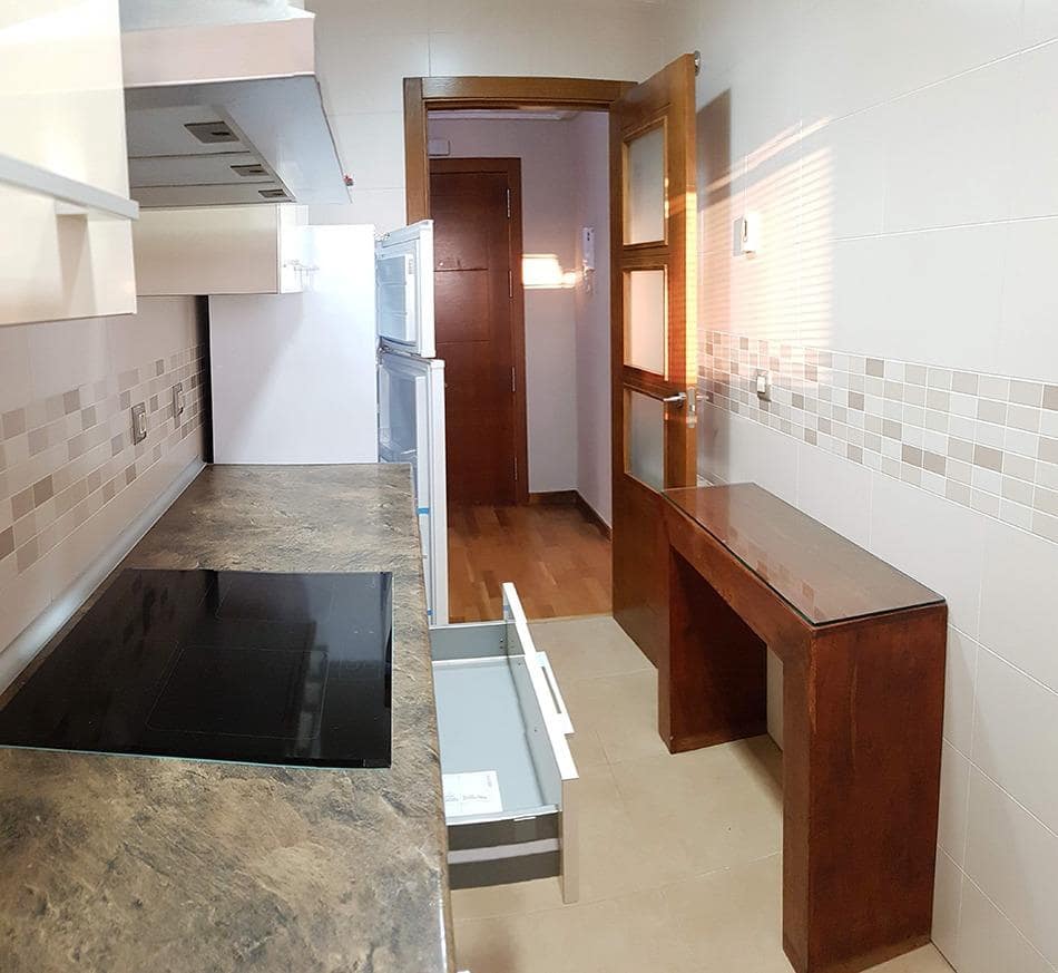1 soverom Penthouse til salgs i Monachil med garasje - € 145 000 (Ref: 10166868)
