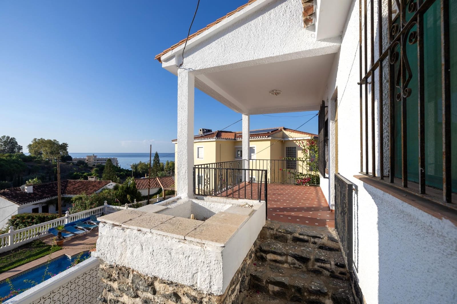 5 quarto Moradia para venda em Almunecar com garagem - 335 000 € (Ref: 10166869)